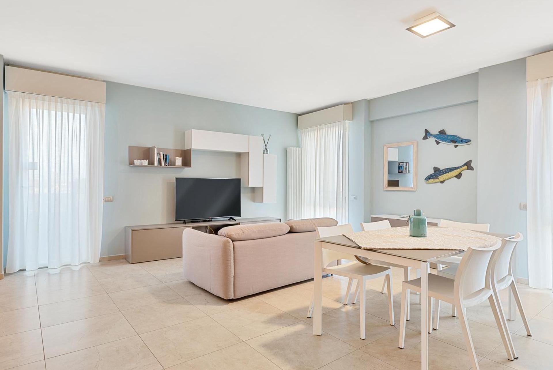 Levante Appartamento Di Pregio, Terrazza E Vista Panoramica Sul Mare E La Citta Viareggio Bagian luar foto