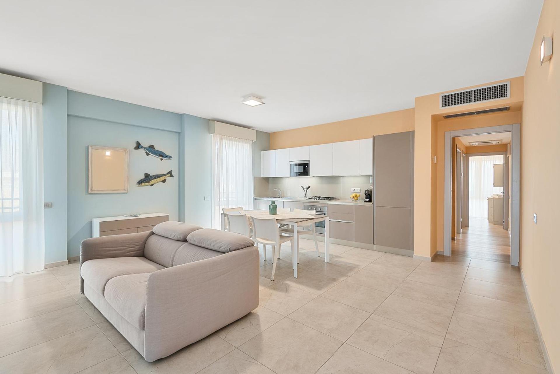 Levante Appartamento Di Pregio, Terrazza E Vista Panoramica Sul Mare E La Citta Viareggio Bagian luar foto